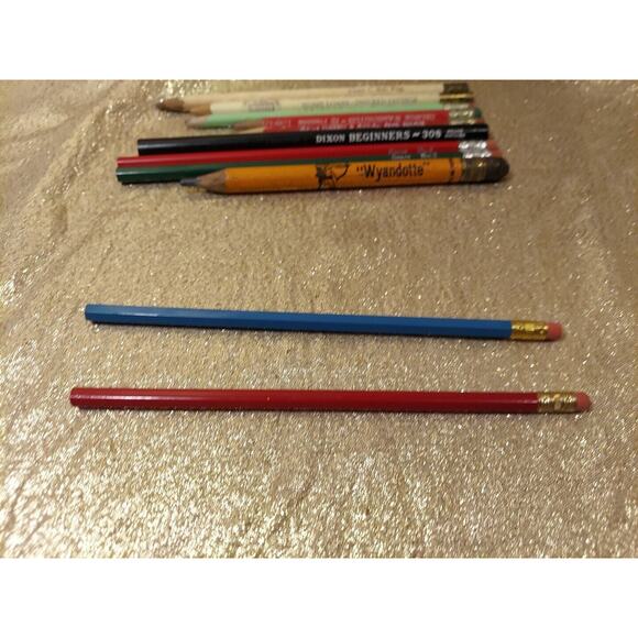 Lot Of 15 Vintage Pencils, Wyandotte, Skilcraft, Garfield, Ads, Dixon, Sears - Picture 9 of 16